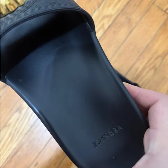 Versace Women’s Black Slides with Gold Medusa - Picture 3 of 4